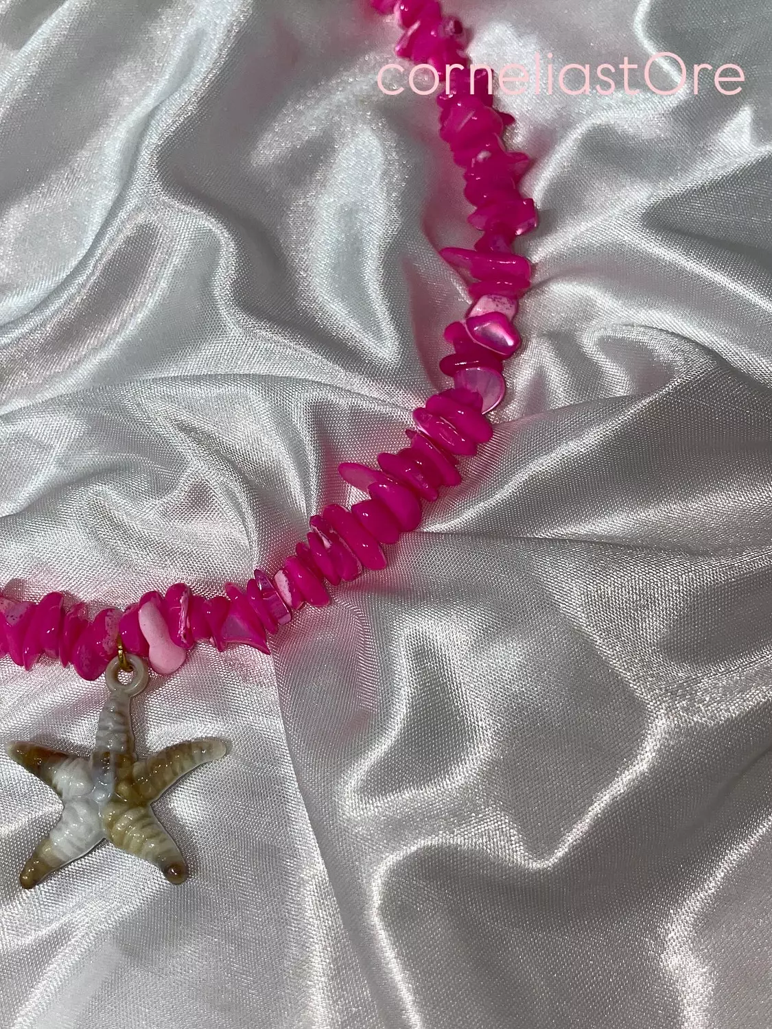 hotpink necklace  image