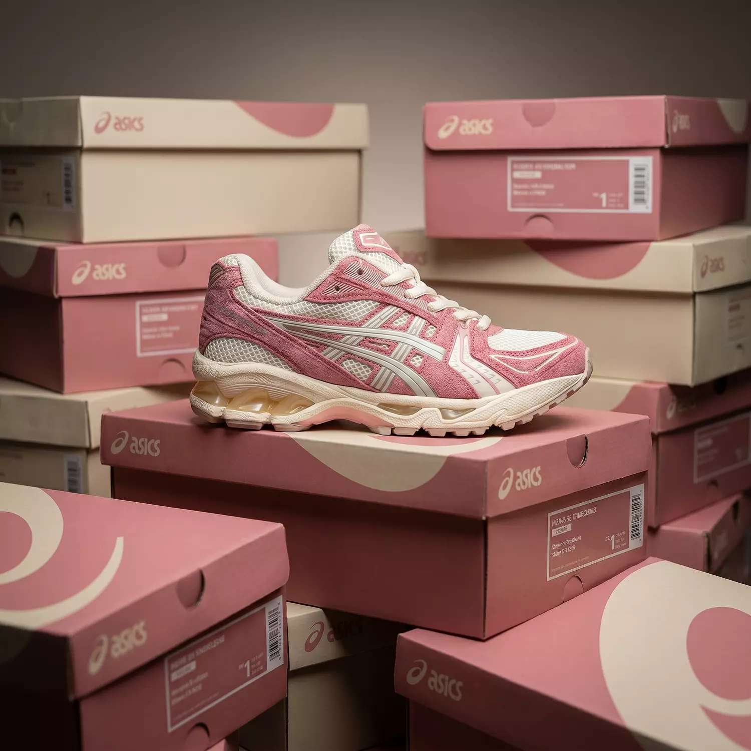 ASICS Gel-Kayano 14 W image