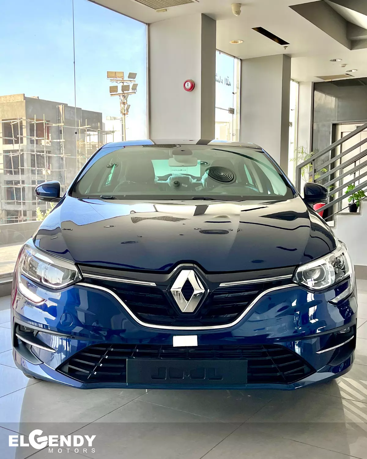 renault megan image