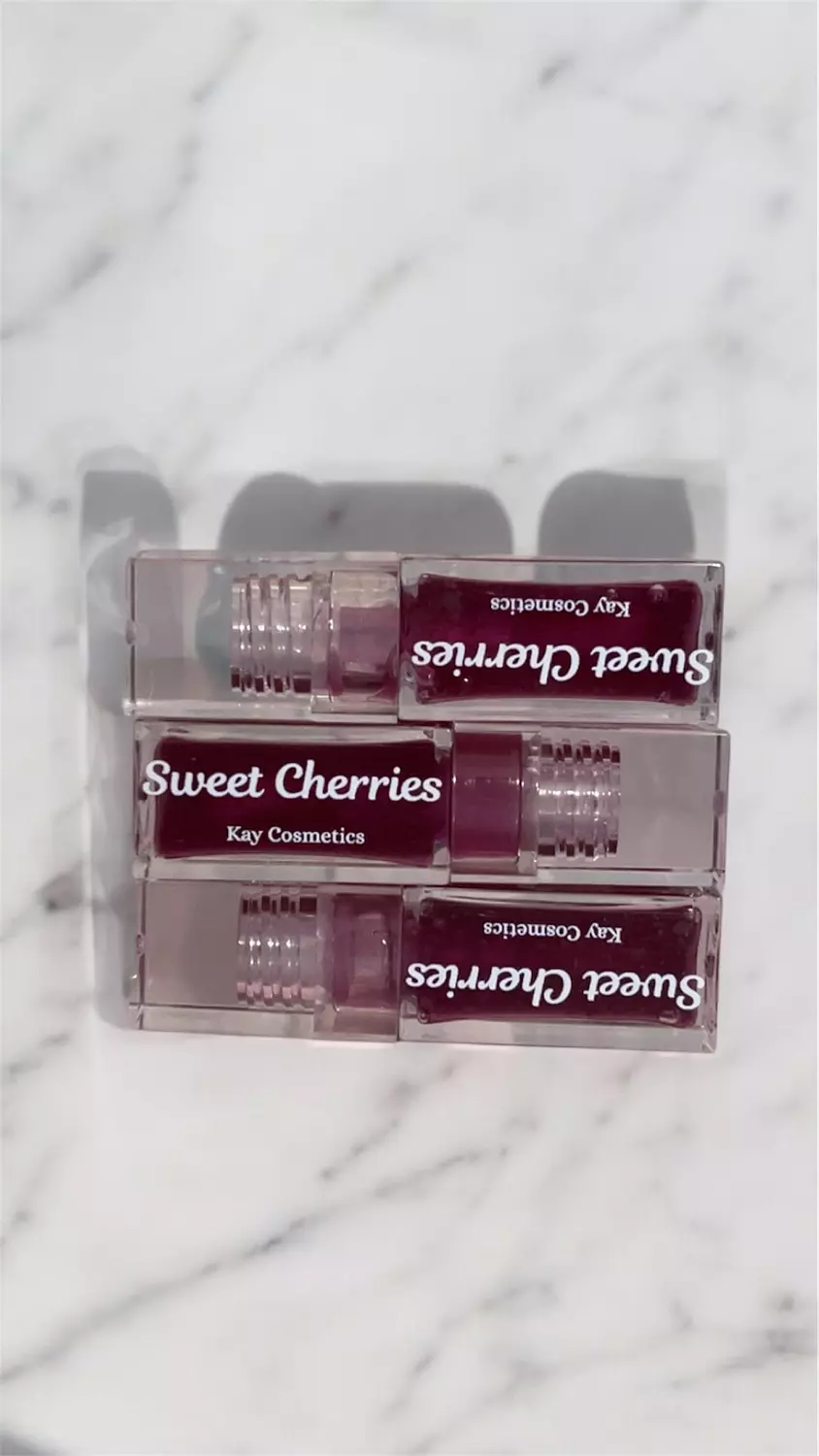 Sweet Cherries Brush Tube hover image
