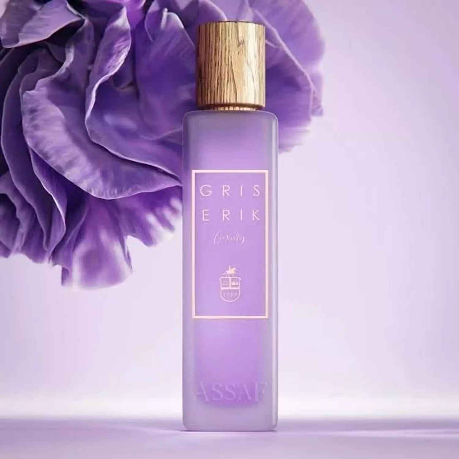 عطر جريس ايريك للجنسين من دار عطور عسّاف ٢٠٠ مل 1