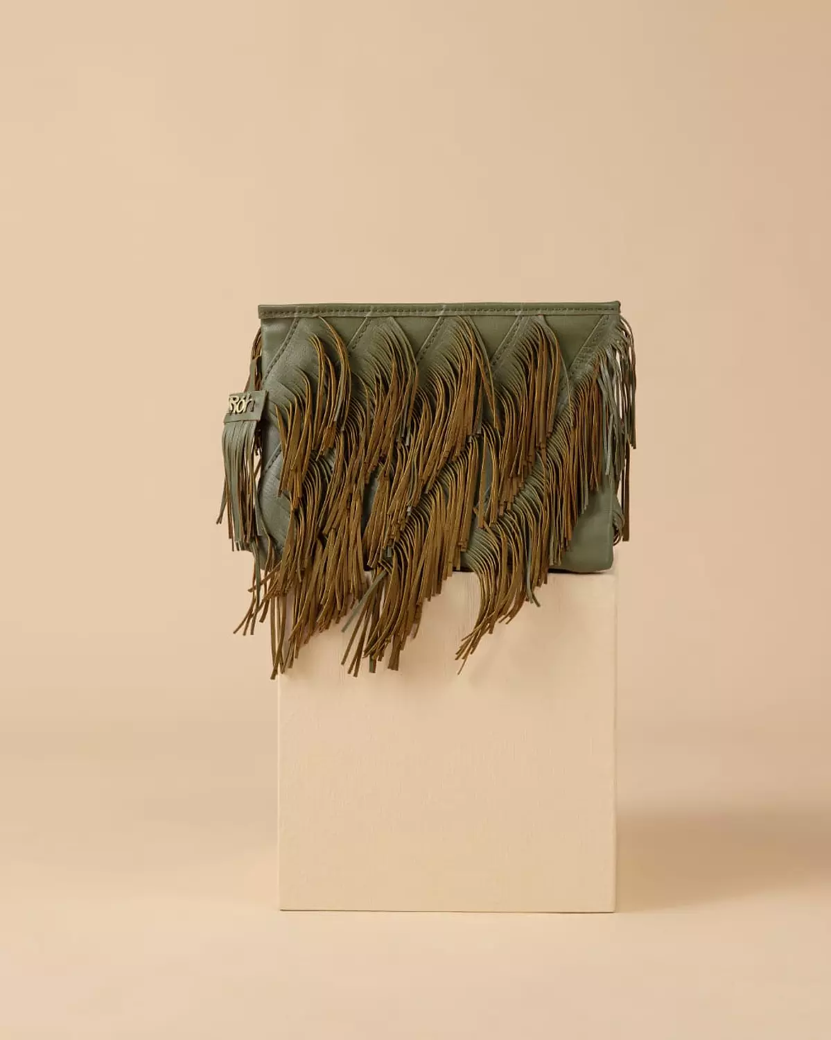 The Side Fringes Clutch 2