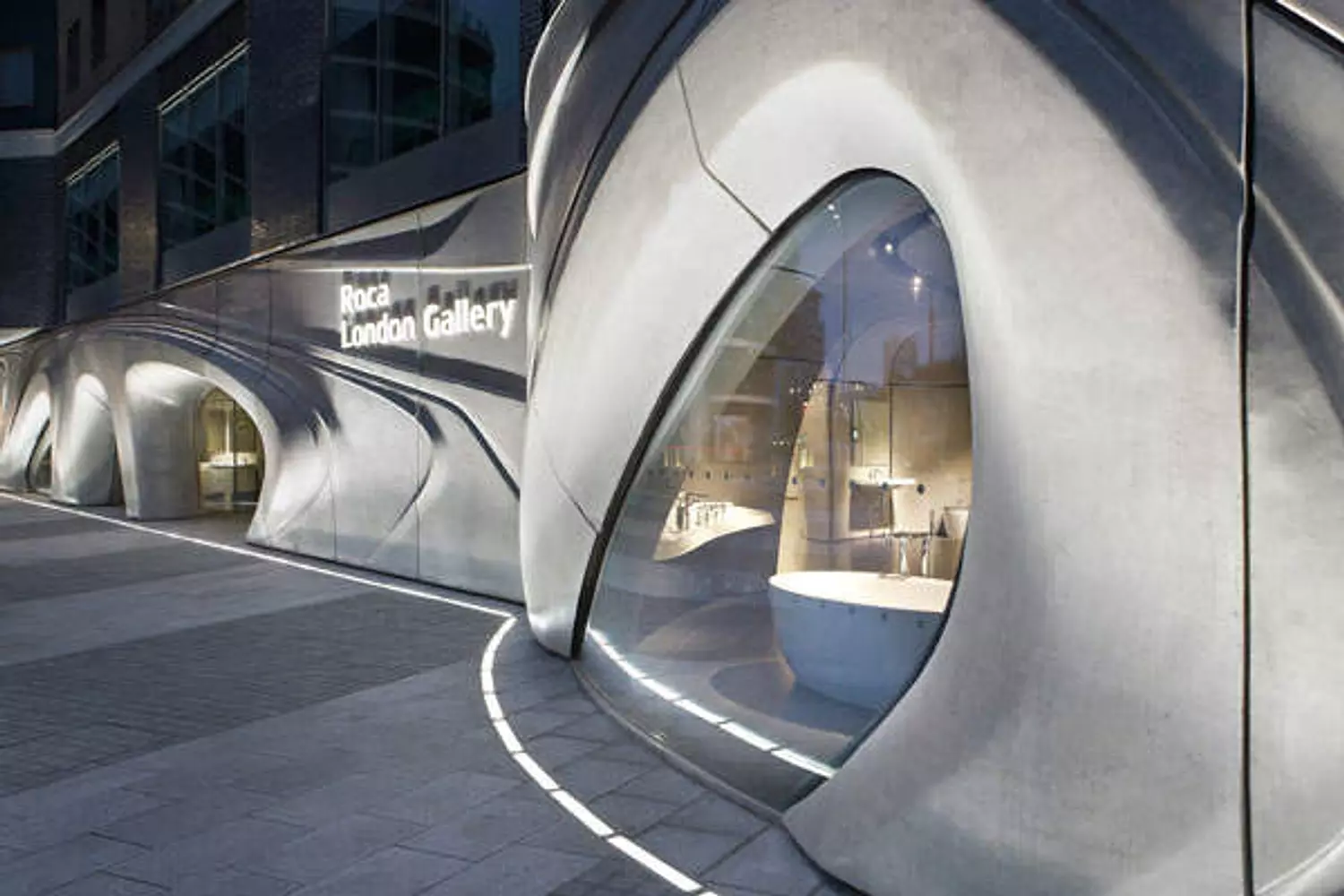 🎖️🌐 Zaha Hadid: The Iconic Architect Who Redefined the World of Architecture 7