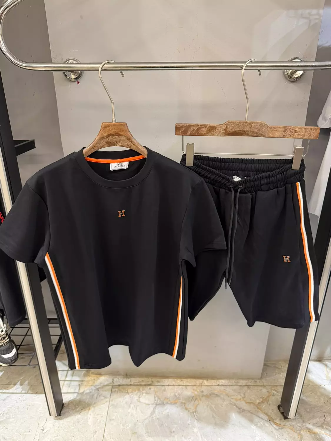 HERMES SUIT \ 2370 image