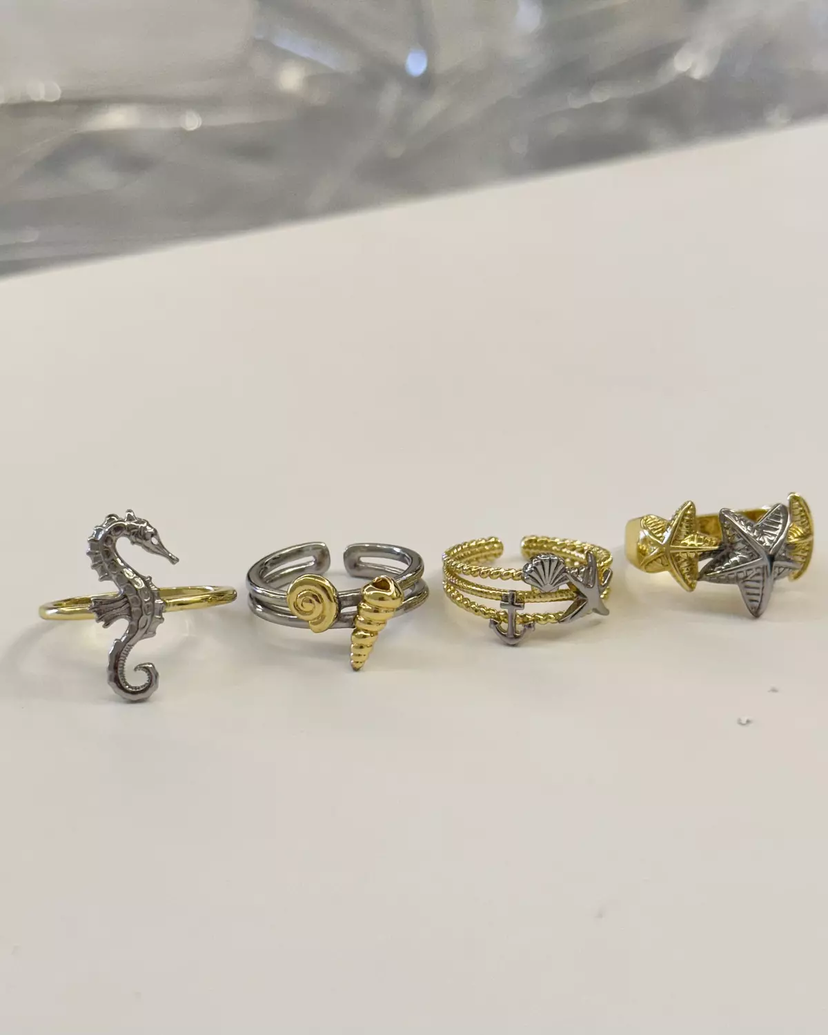 Set of four rings  4