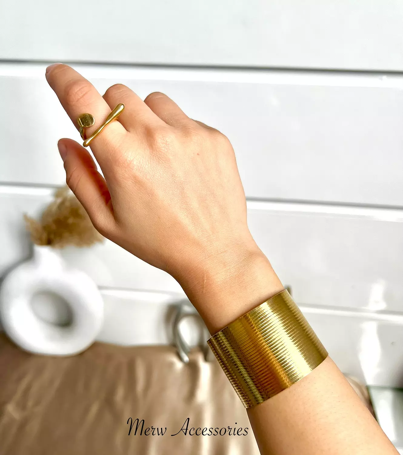 Plain wide bangle  2