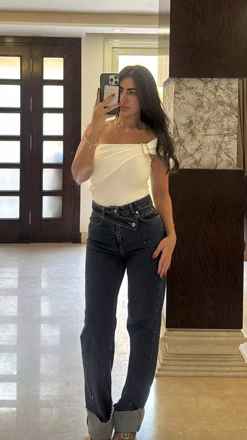 Cross Belt Jeans image