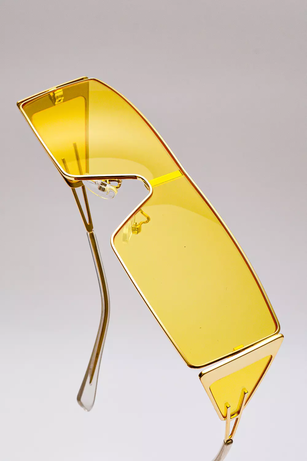 trendy sunglasses image