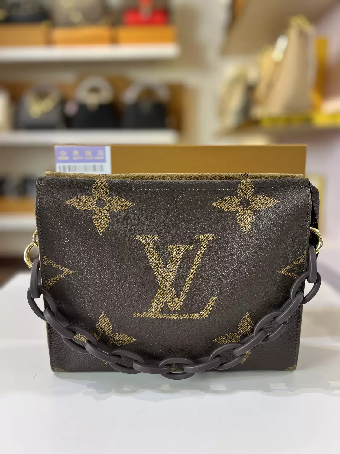 Louis Vuitton clutch  image