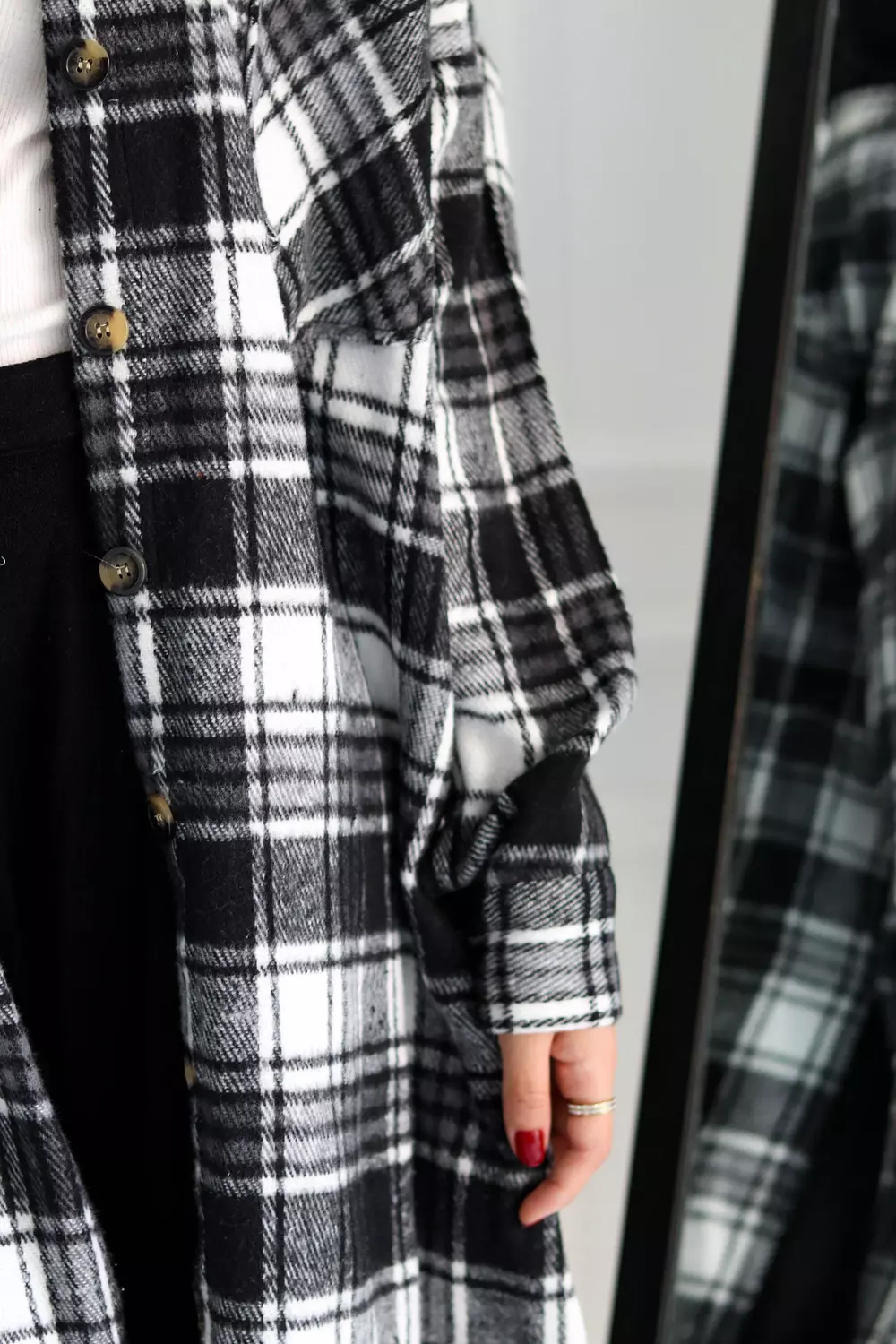 Black & White Checkered Oversize Shirt 12