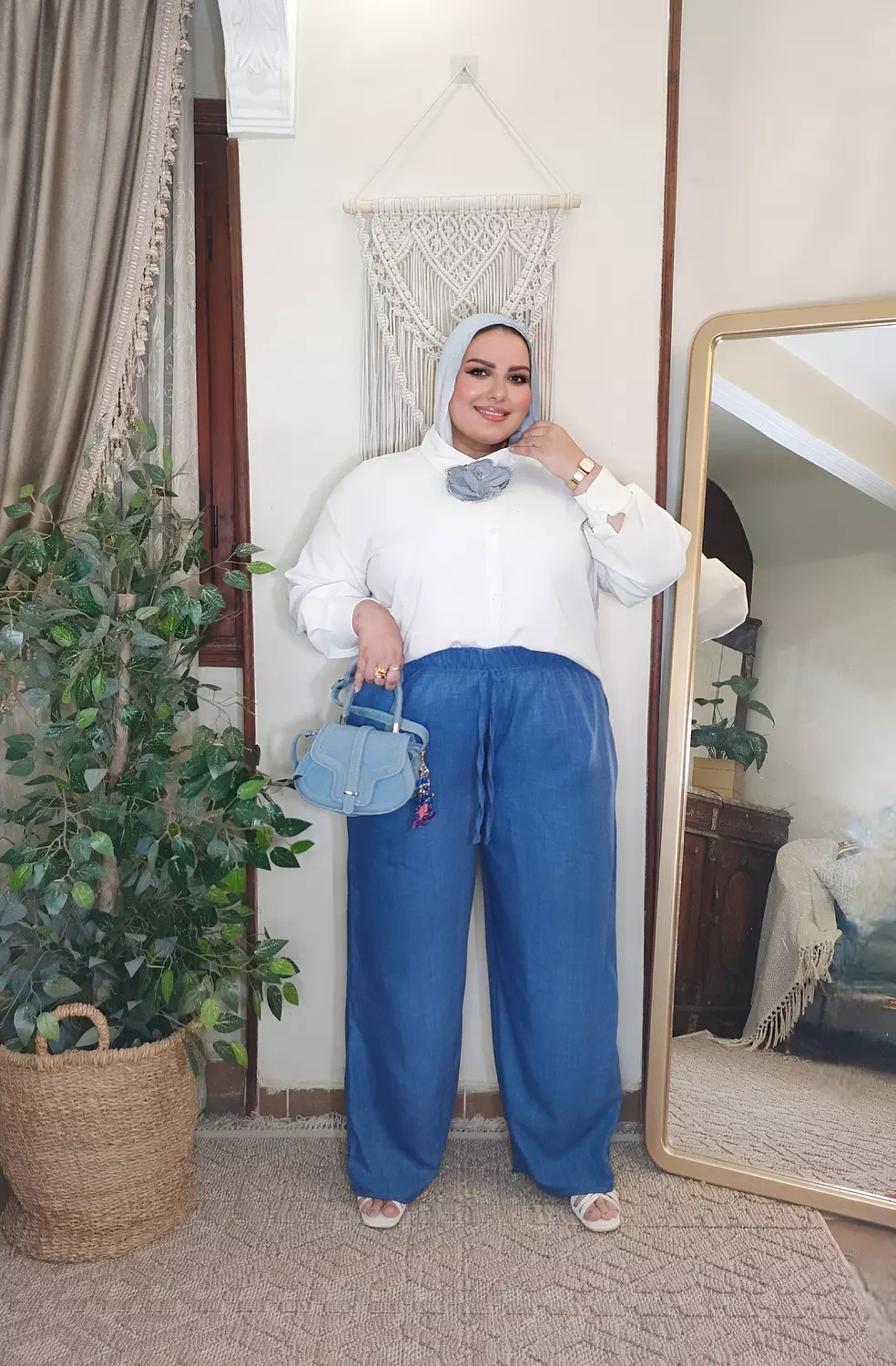 Essential linen pants ( in denim blue ) image
