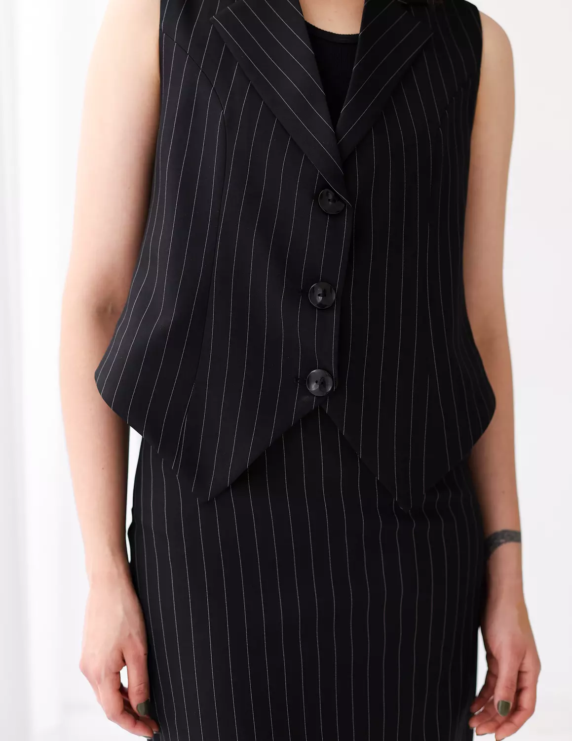 Striped Black cropped vest 2