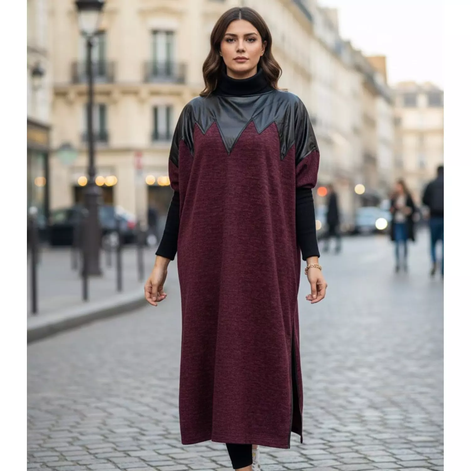  Leather-Detail Oversized Winter Tunic – Burgundy image