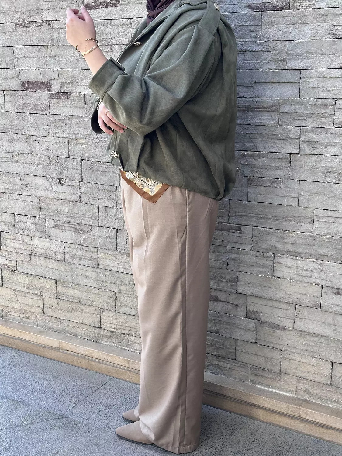 Everyday Suede Jacket - Olive 4