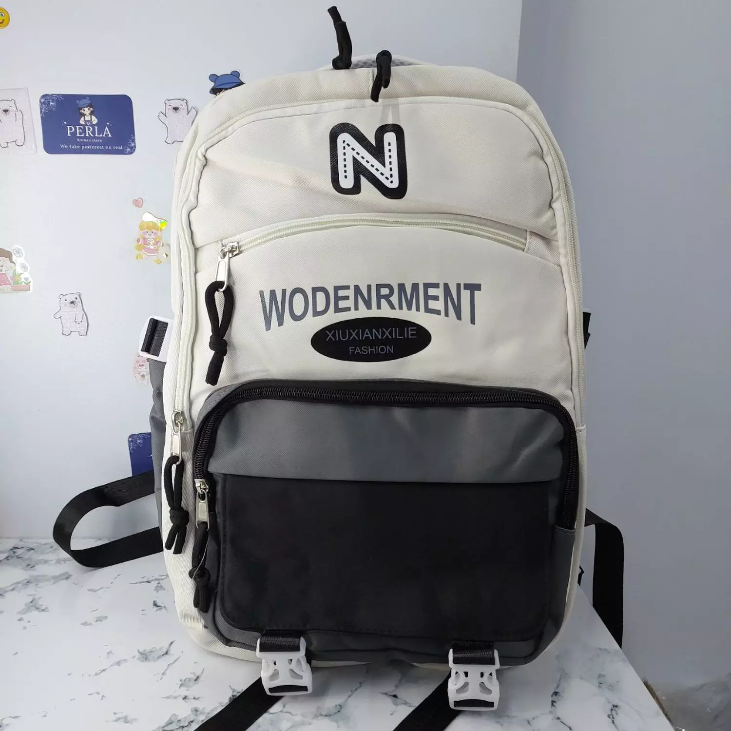 N simple Bag image
