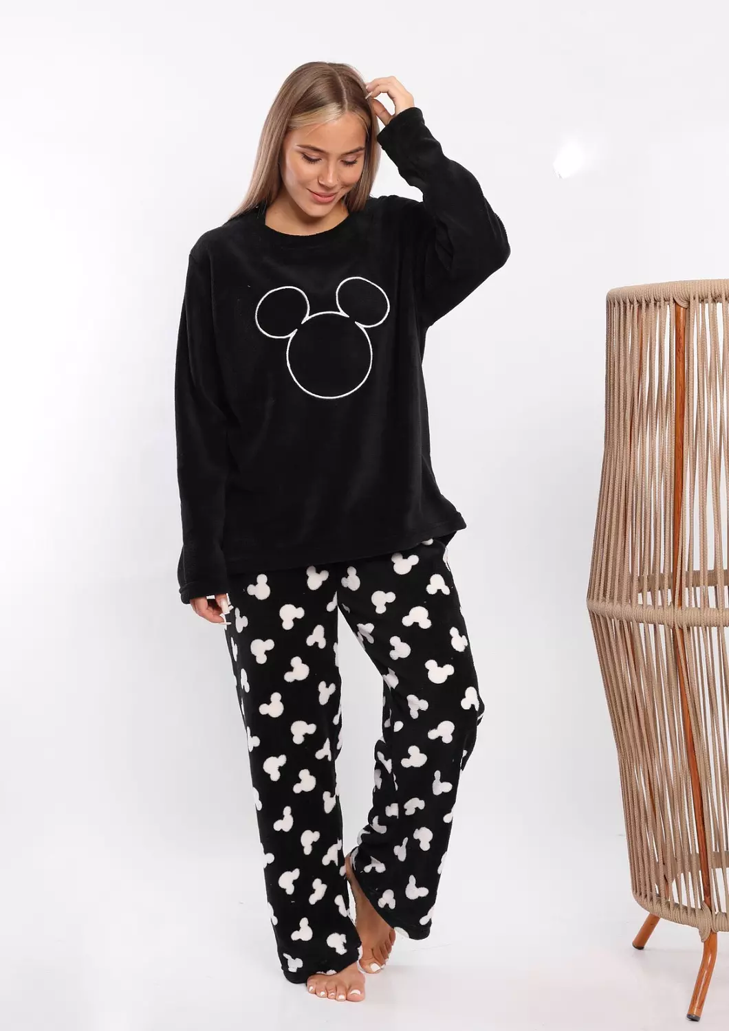 P304 Black and white mickey pj set 1