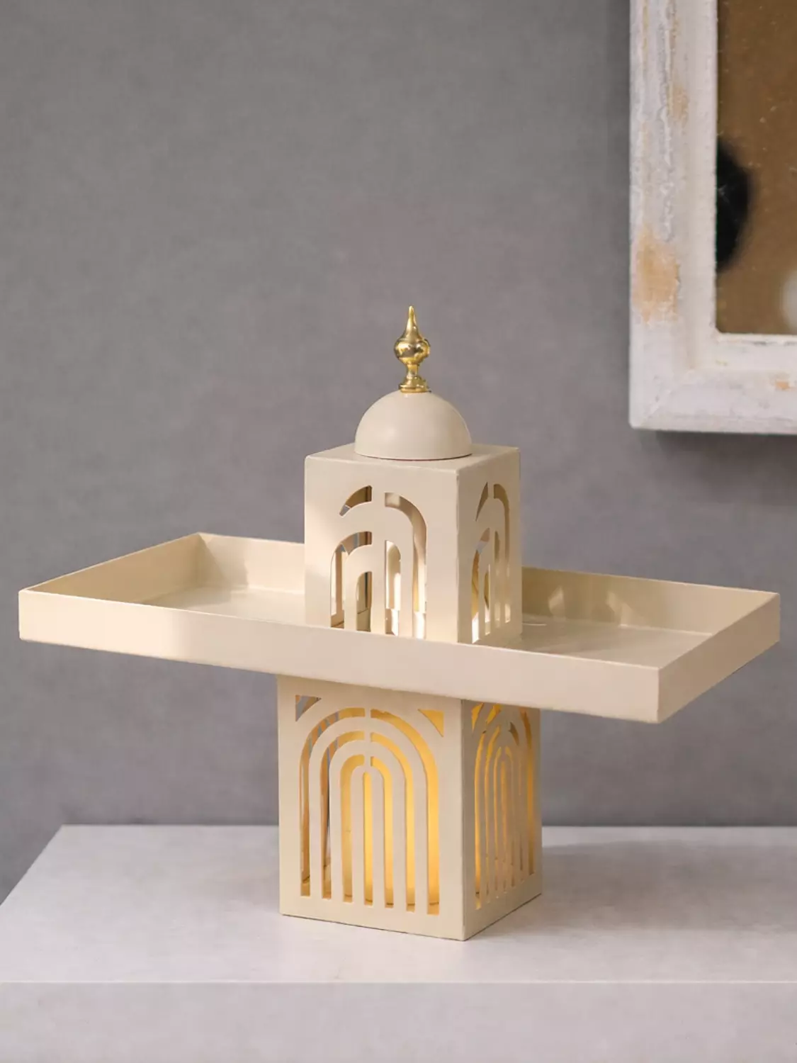 Dates Tray with Lantern image