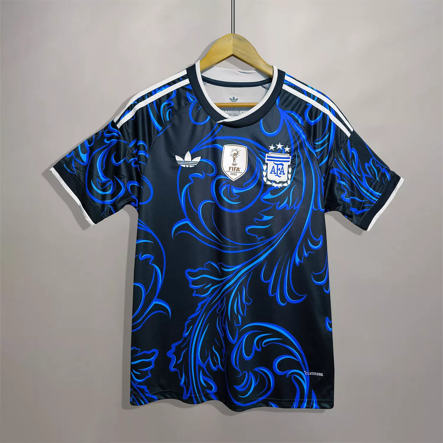 <h4 style="text-align: center"><br><span style="color: #000000">ARGENTINA AWAY</span></h4>