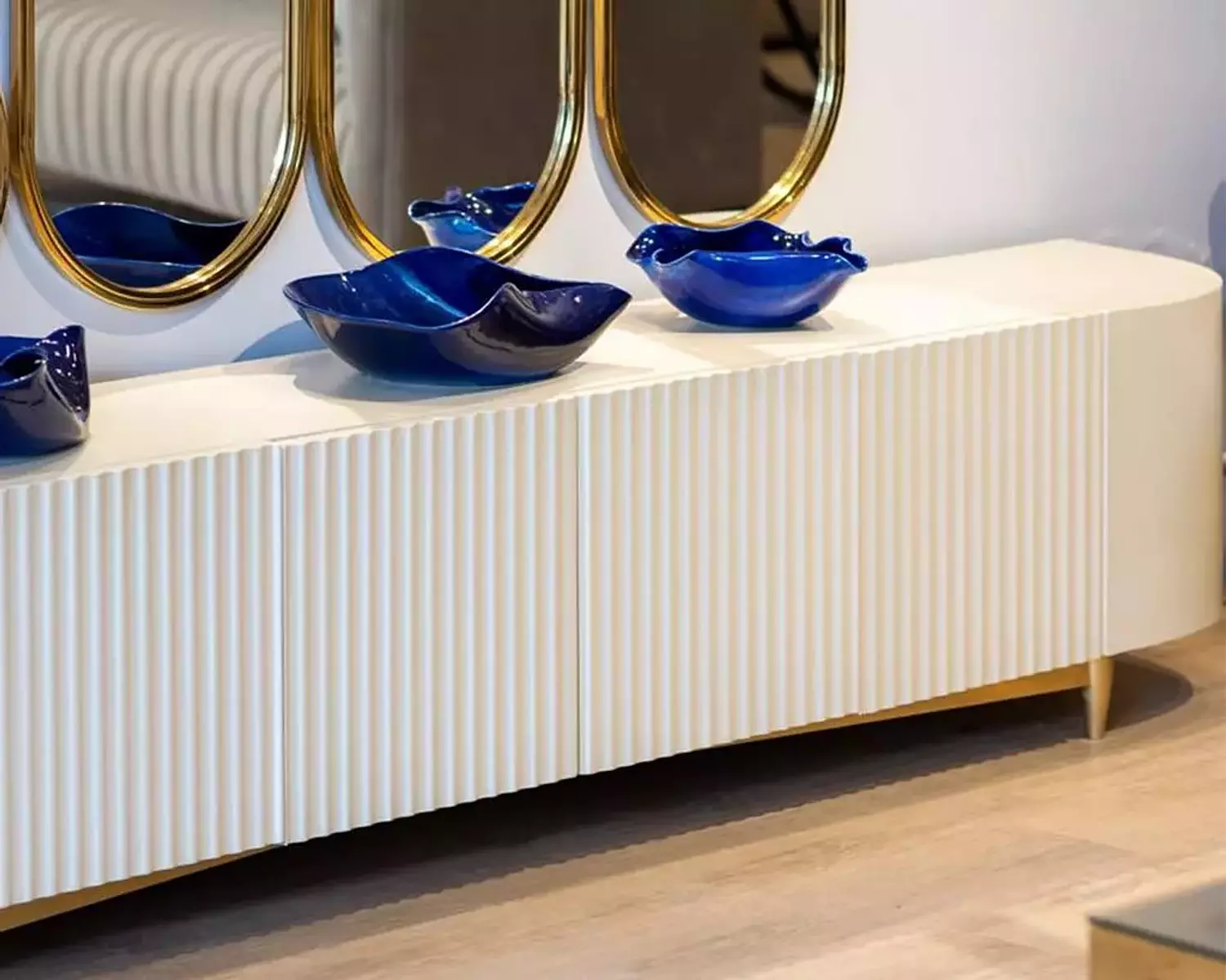 TV Unit 2