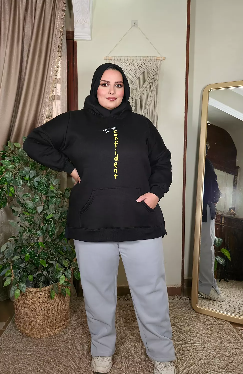 hoodie (in black / i'm confident) image