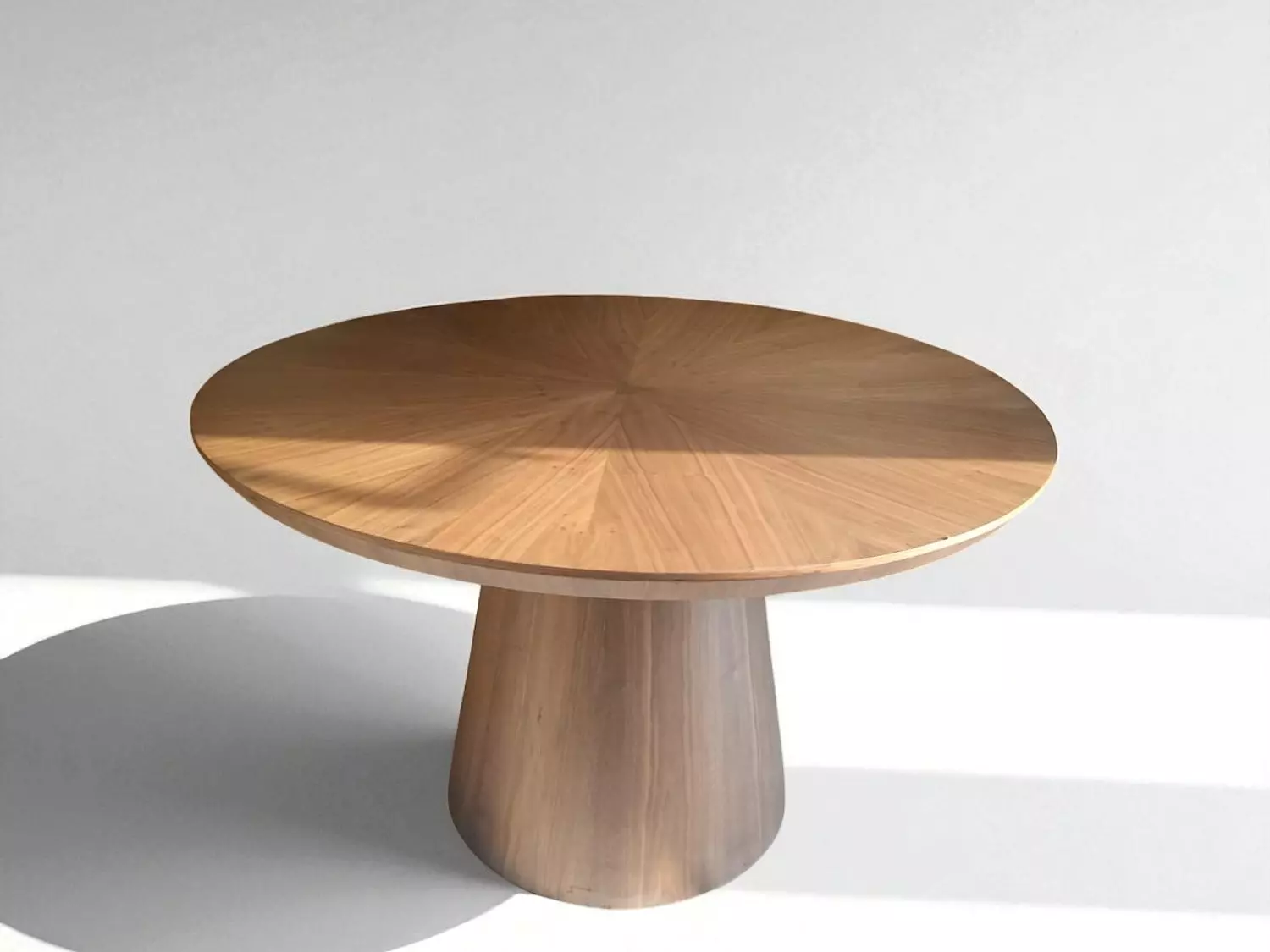 Hurricane Dinning table image