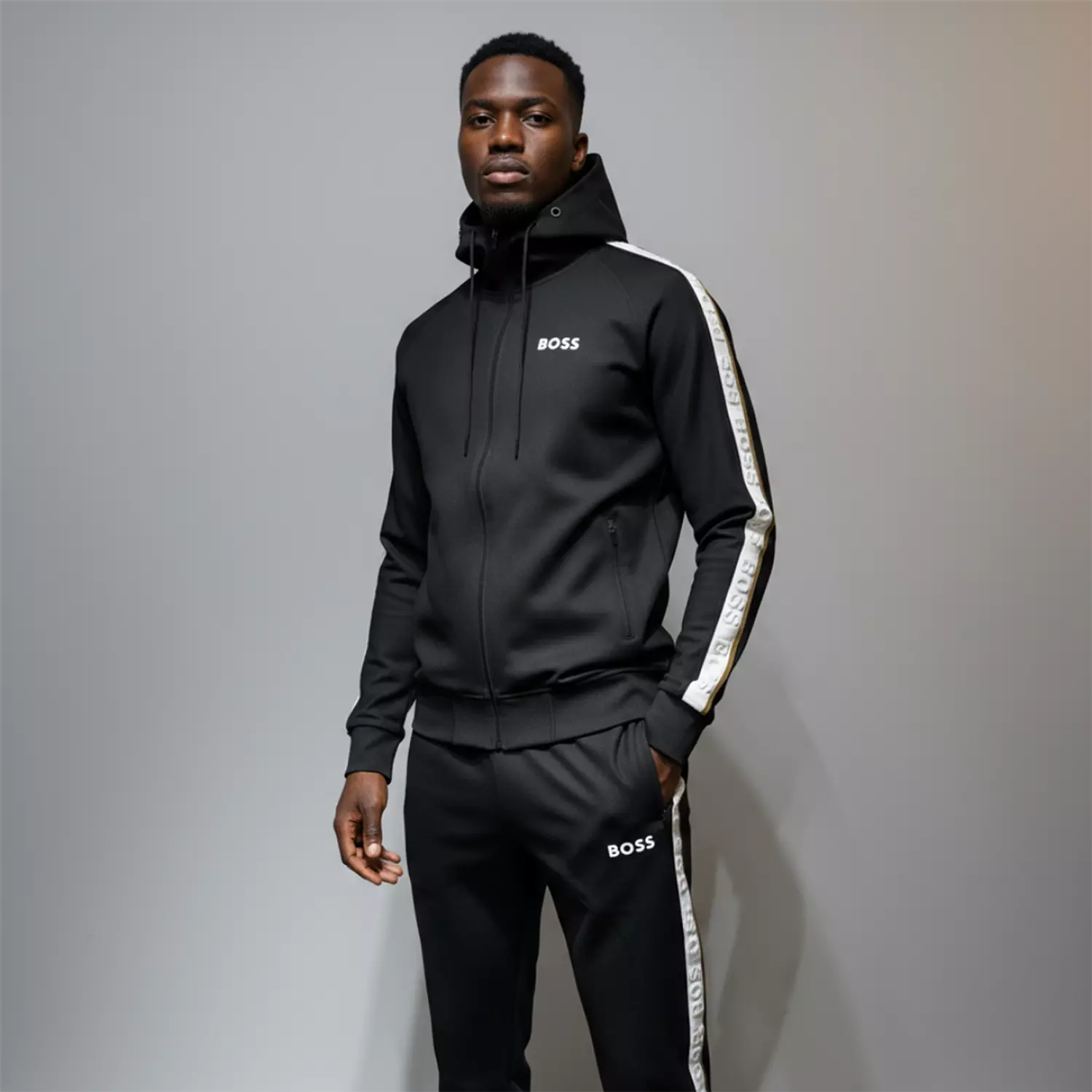 Tracksuit Boss bej Hoodie image