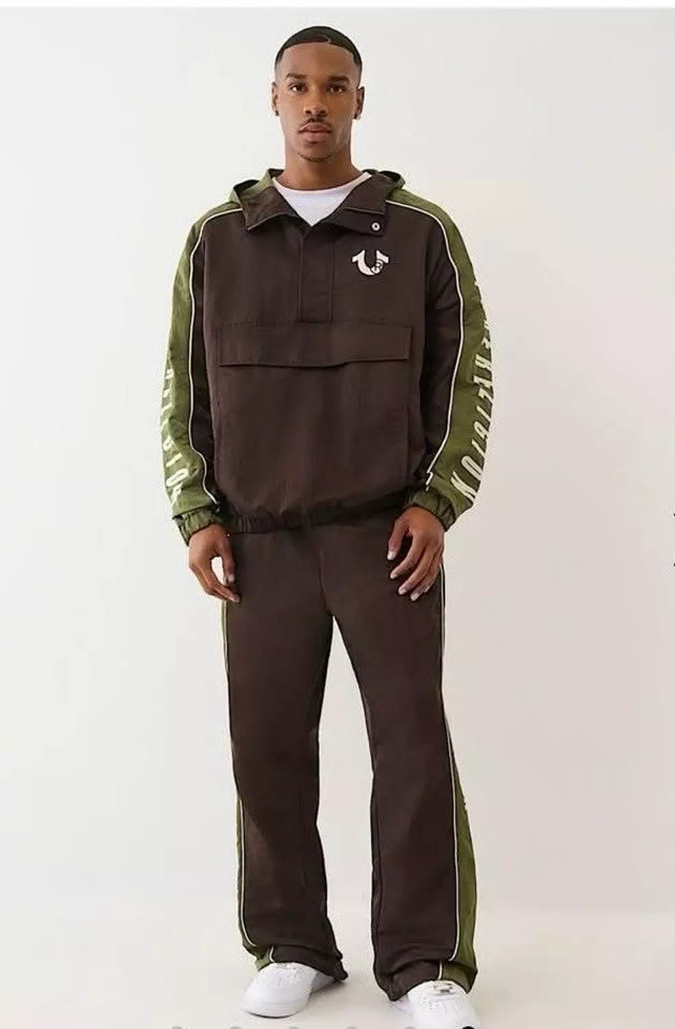 TRUE RELIGION SUIT \ 1650 2