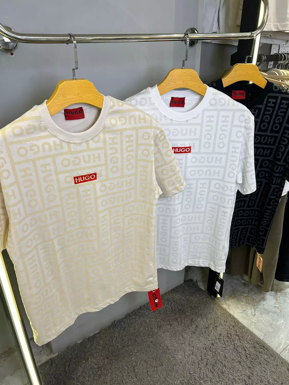 HUGO BOSS TSHIRT / 1376 10