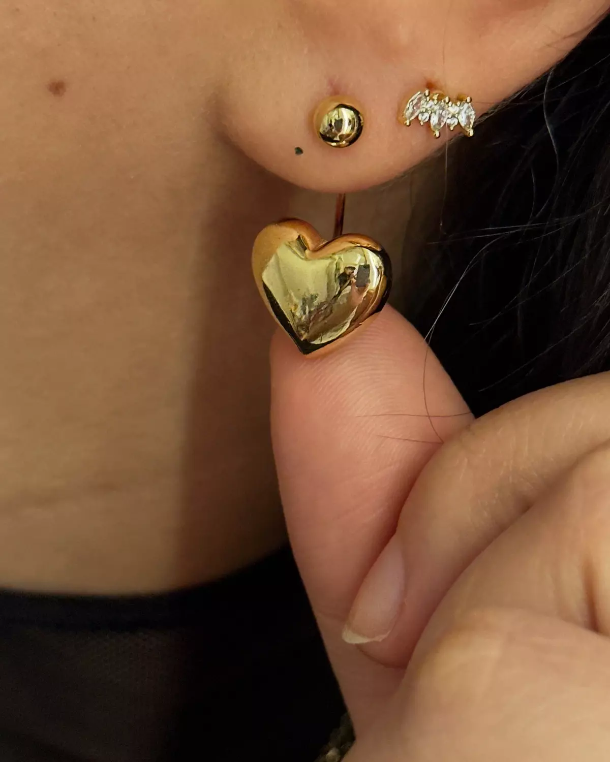 Dangling Heart Earrings 