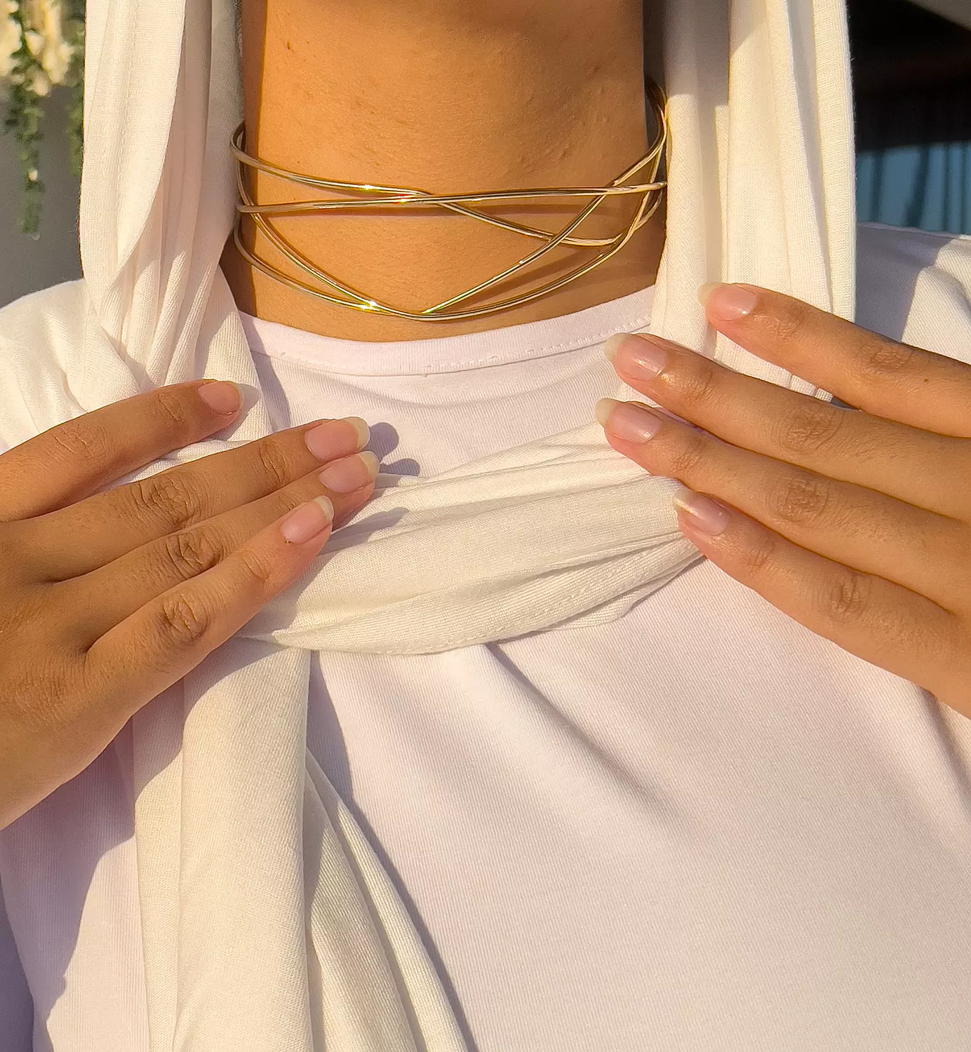 Blar chocker hover image