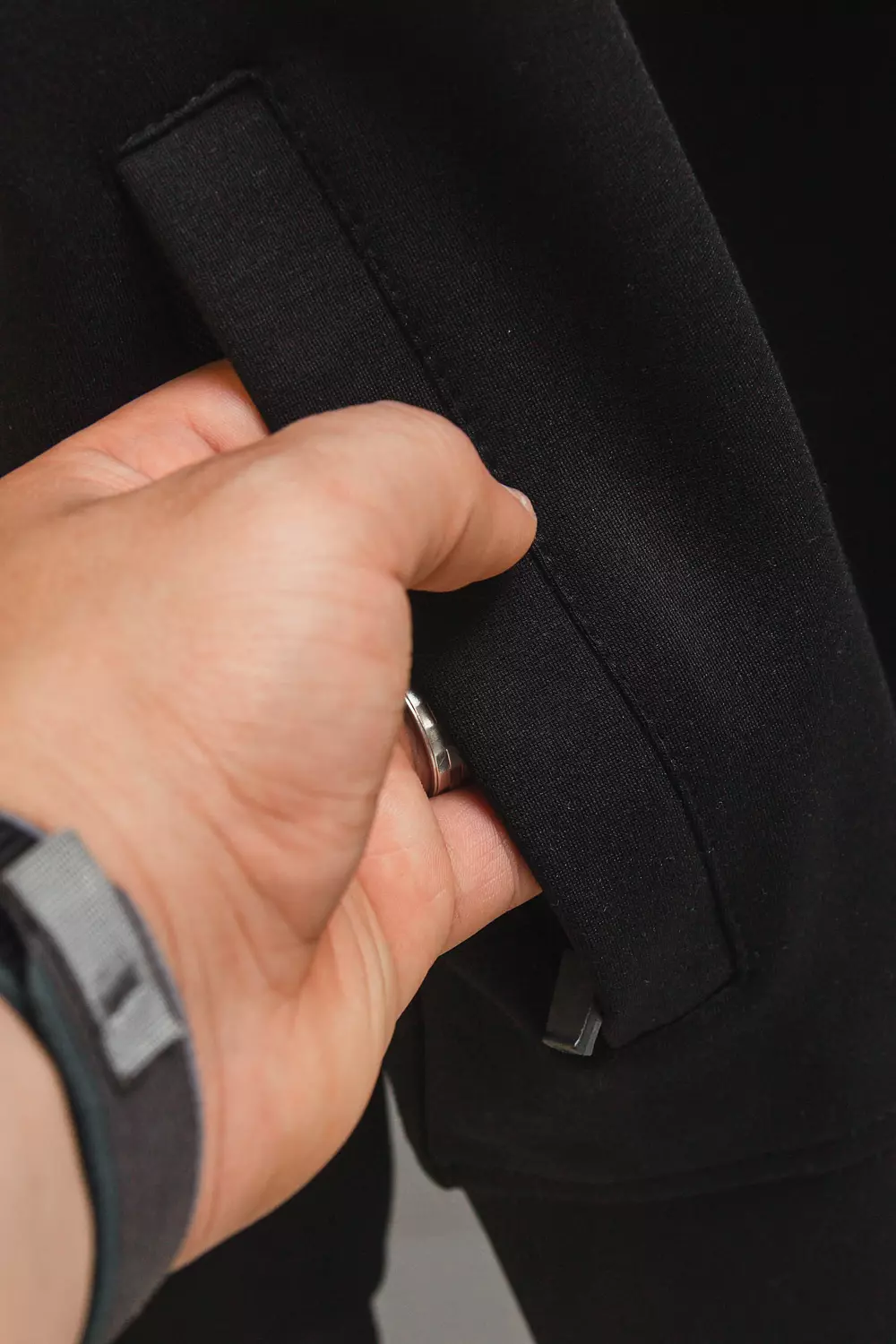 KARL SUIT / 1519 4