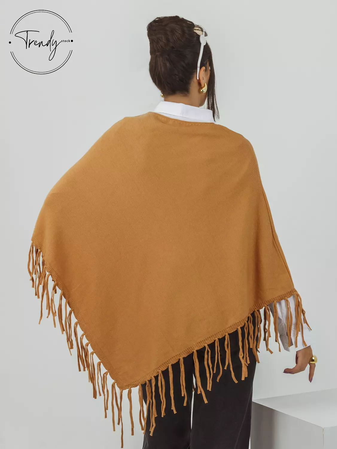 Poncho  1