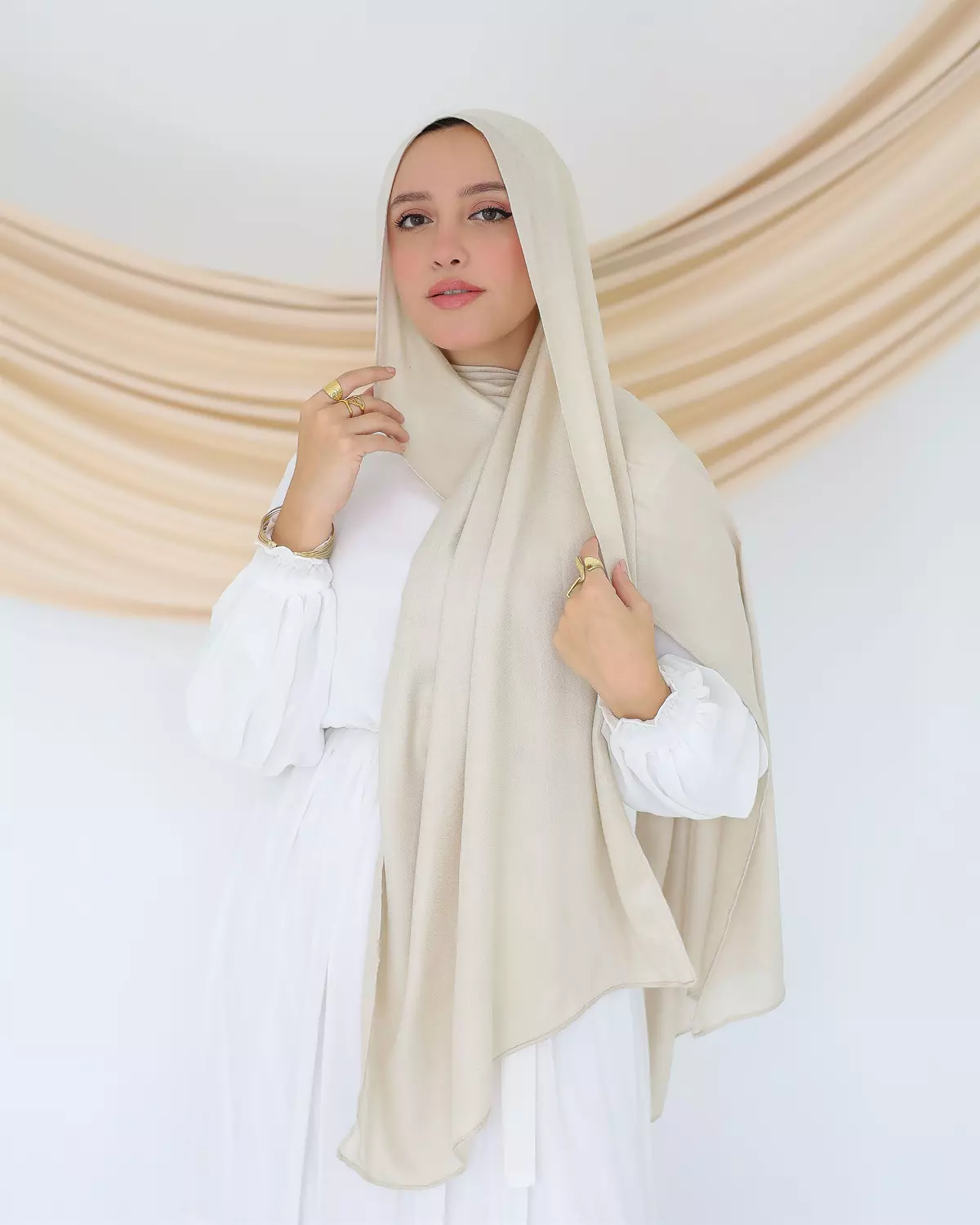 Light Sage Elegance 4