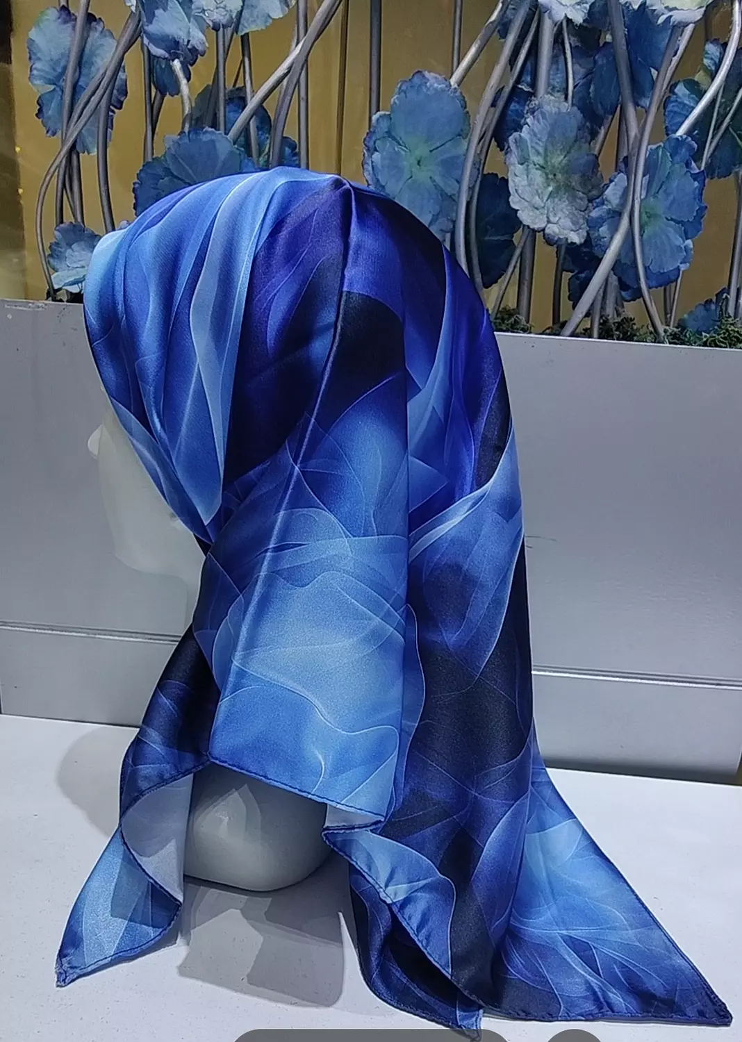 Scarf-Lovely-Blue Secret image
