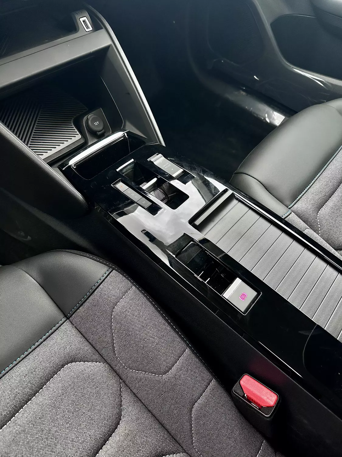 Citroen C4X 4