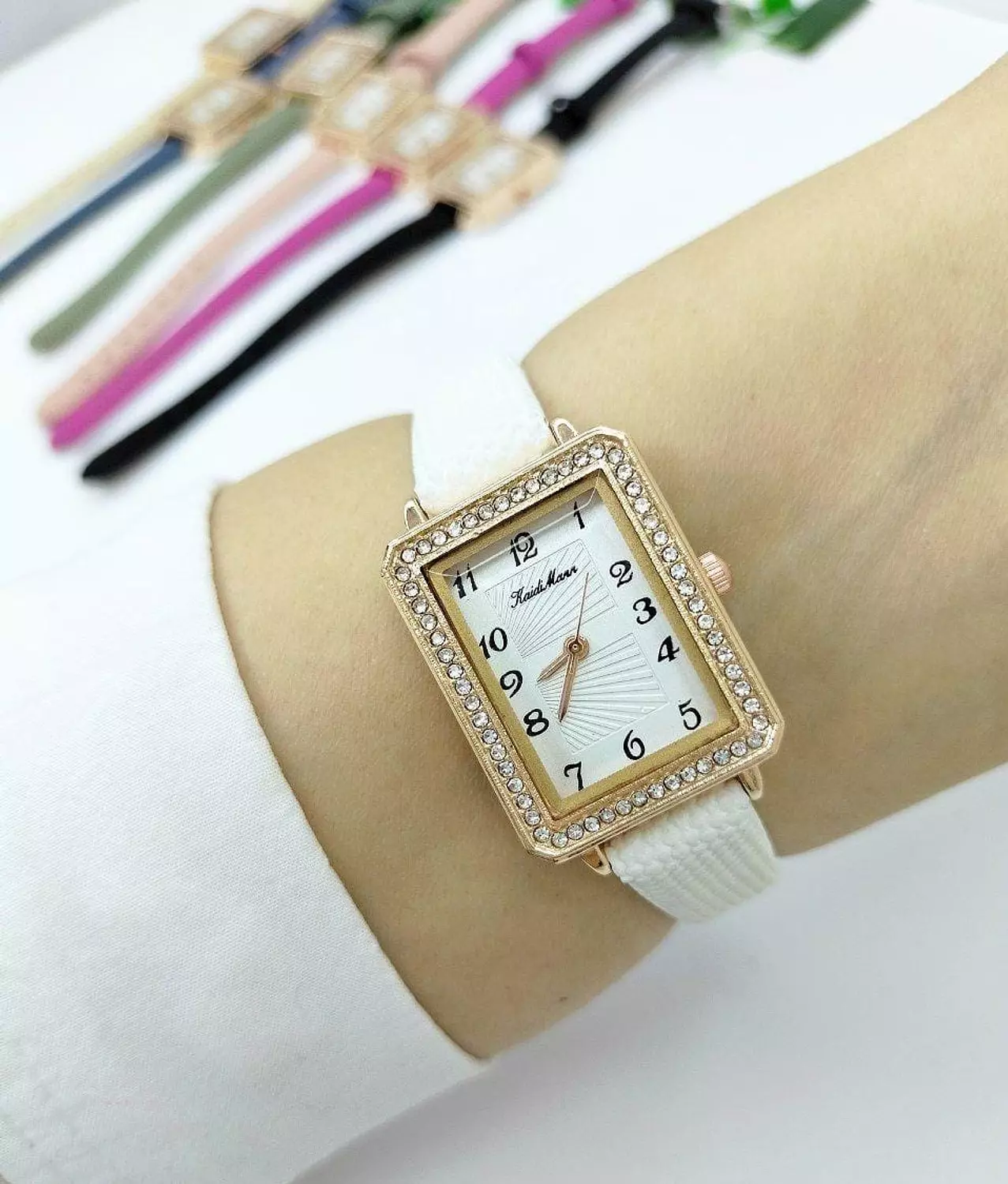 Watch W01 12