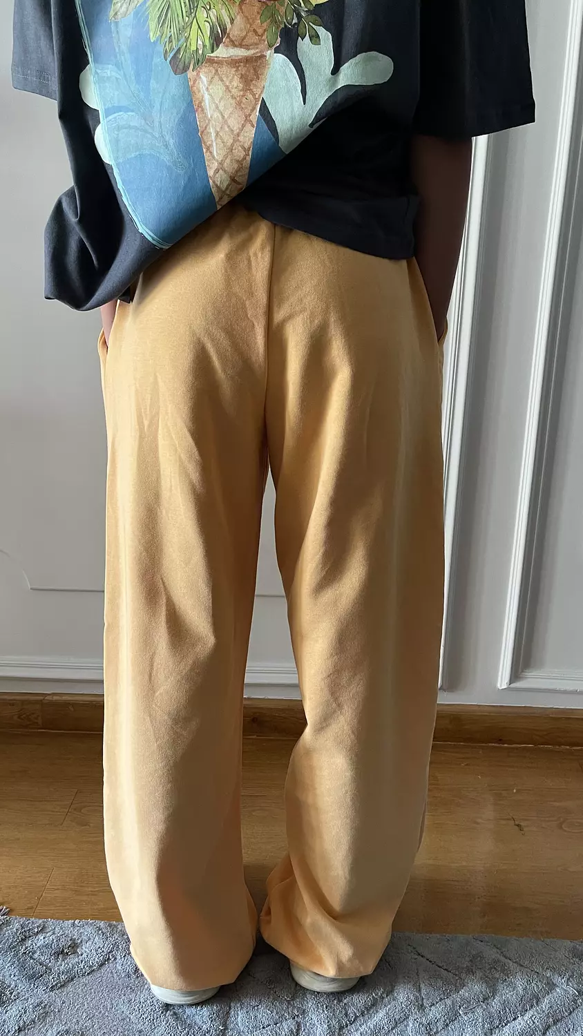 SOUTH Wide Leg Peach FUZZ Sweat-pant for girls 3