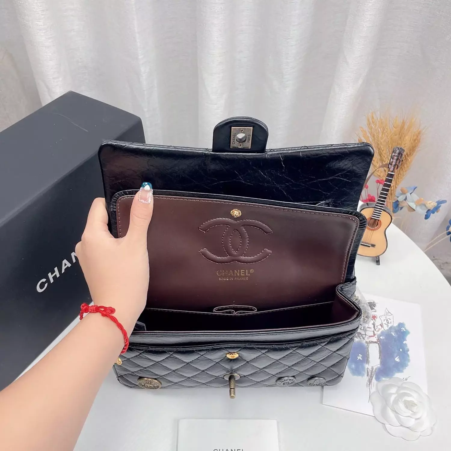 Chanel Classic Coin 1