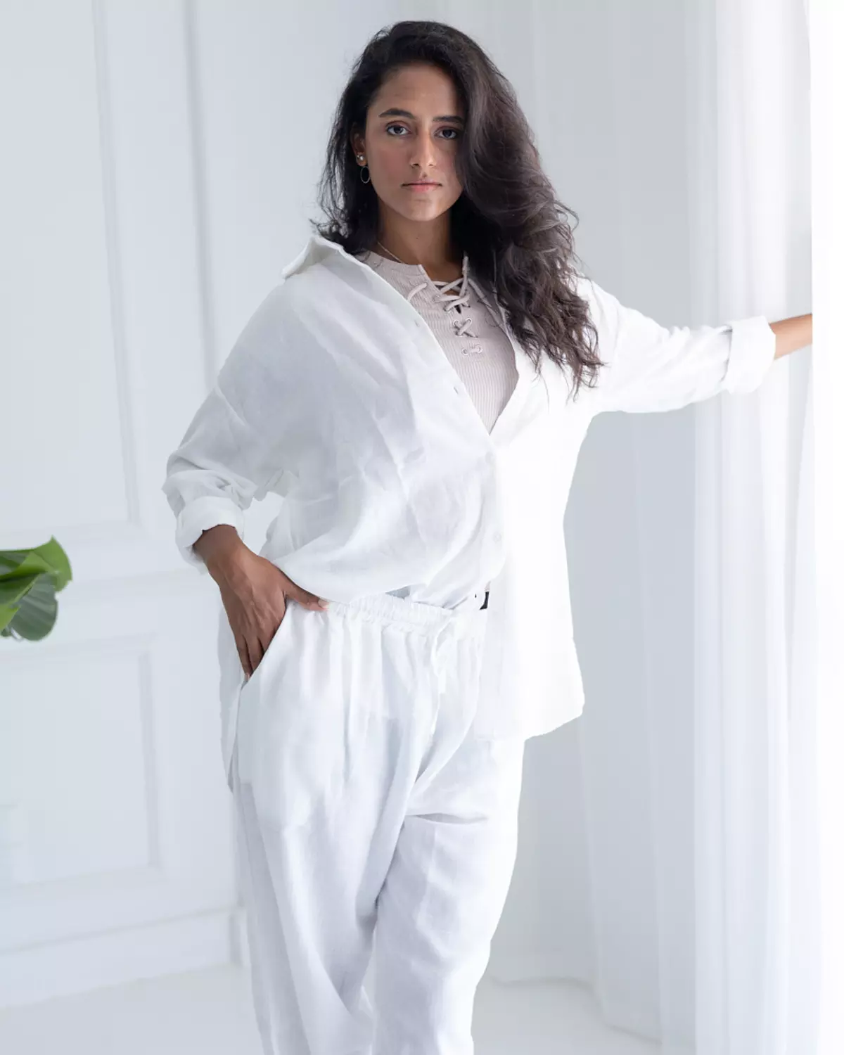 <p><span style="color: rgb(230, 0, 0)"><br></span><strong><span style="color: rgb(230, 0, 0)">Summer Suits</span></strong></p>