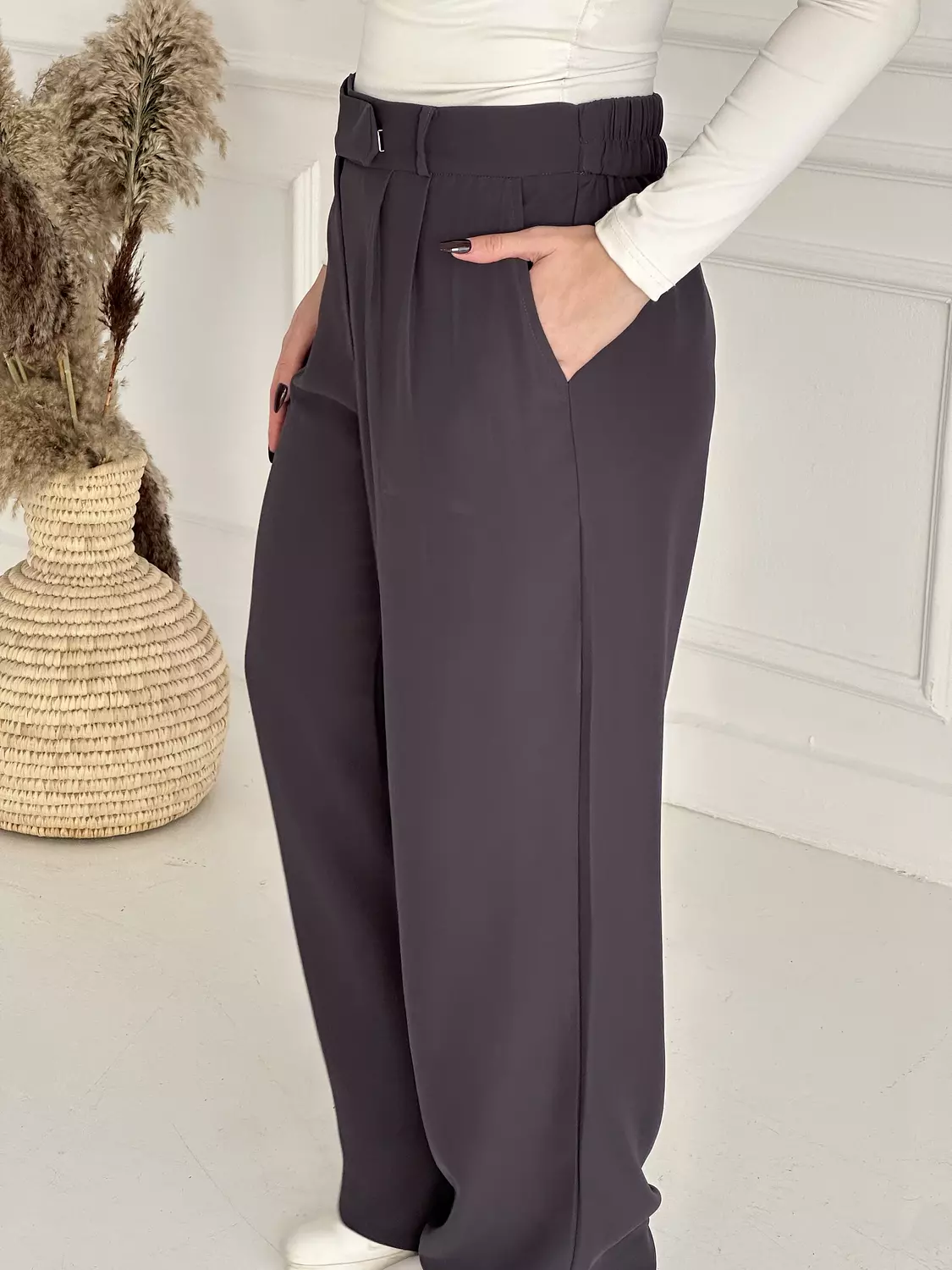Classic pant hover image