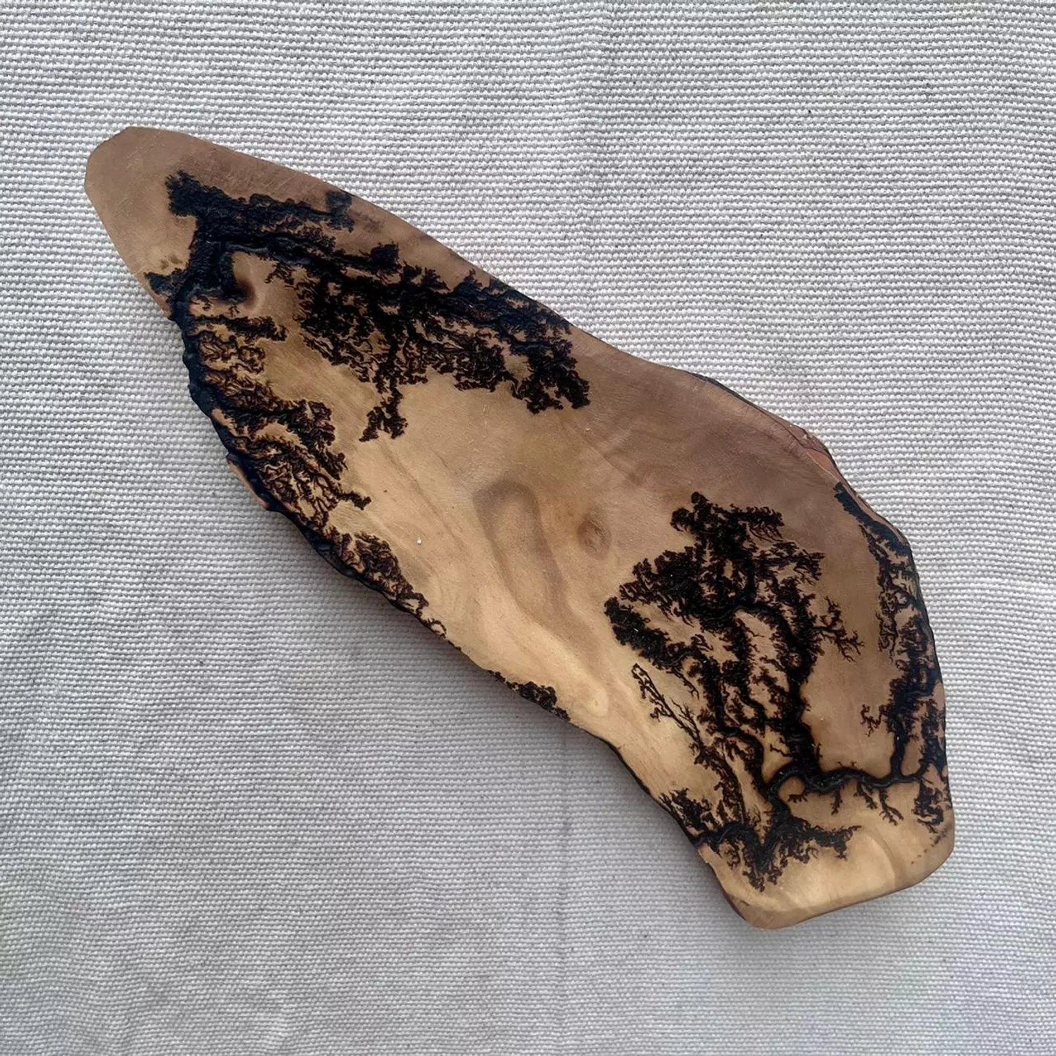Olive Wood Centerpiece 2