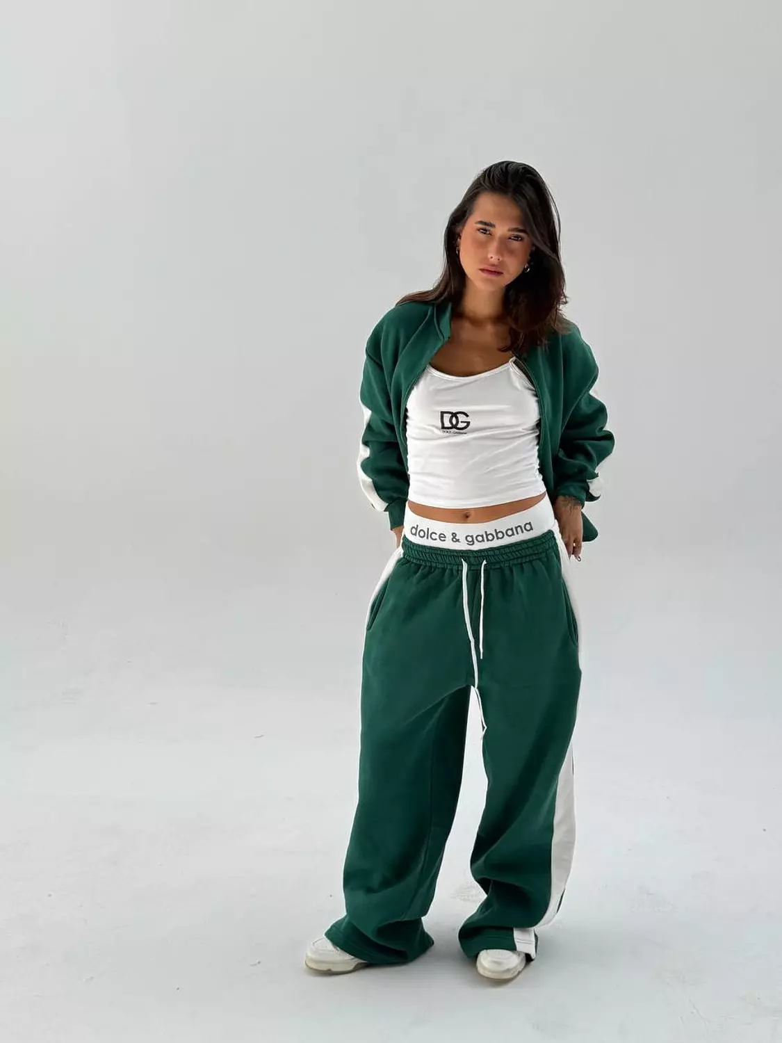 Three peices suit  4