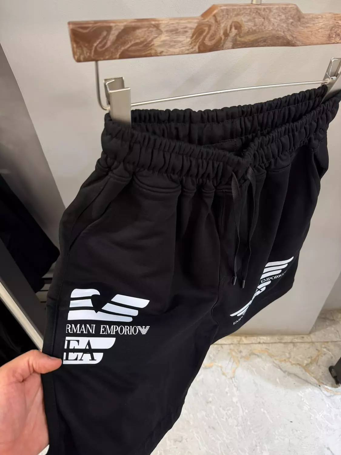 EMPORIO ARMANI SHORT \ 2375 2
