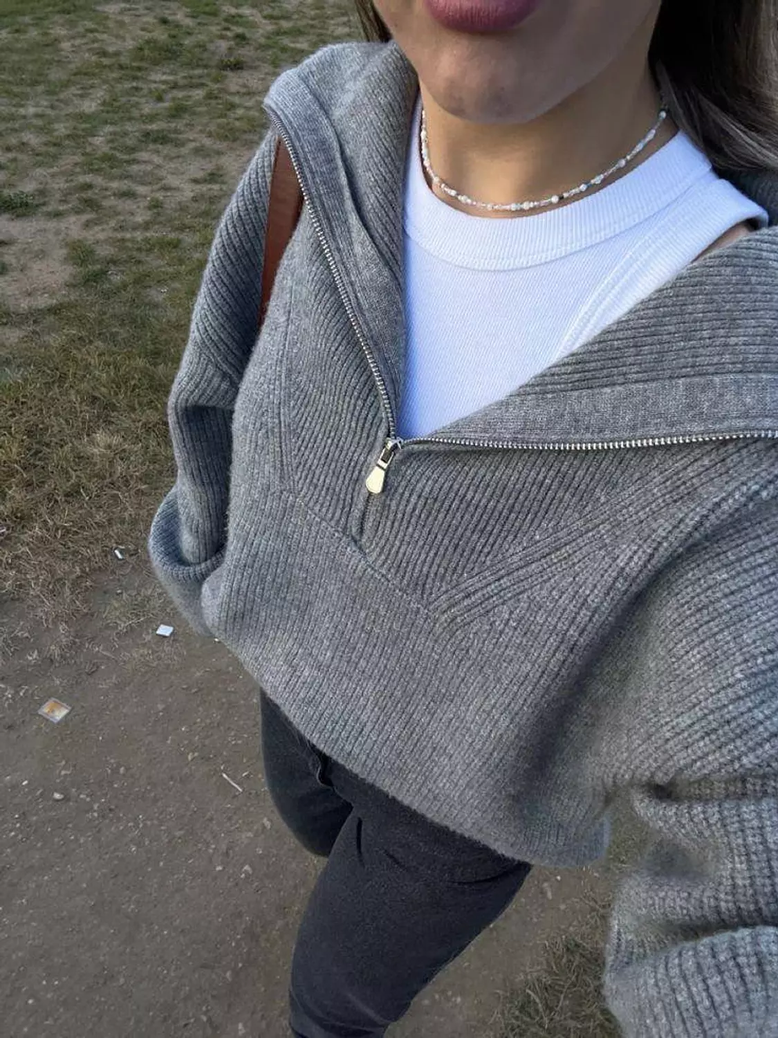 Wool pullover  1