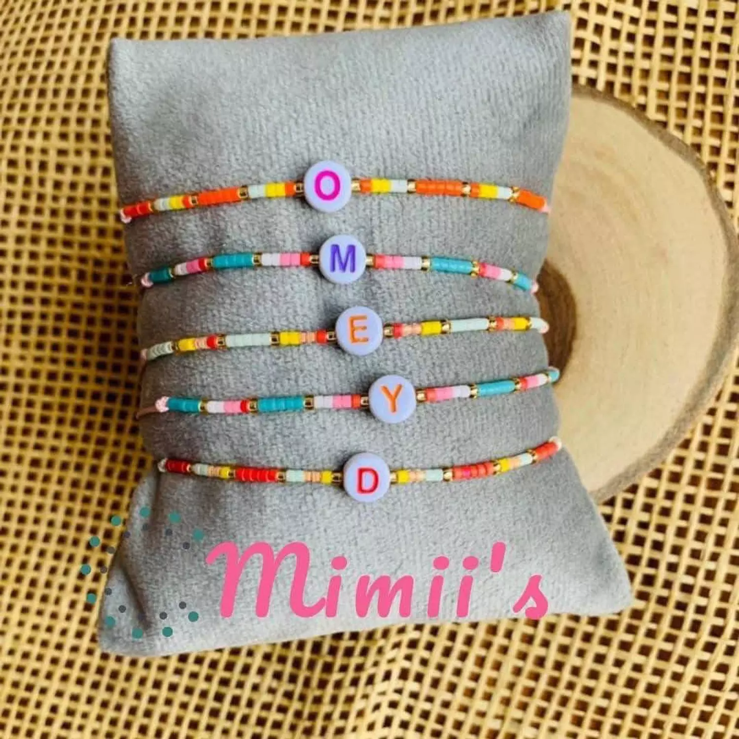 Customized Beaded Bracelet With Letter image
