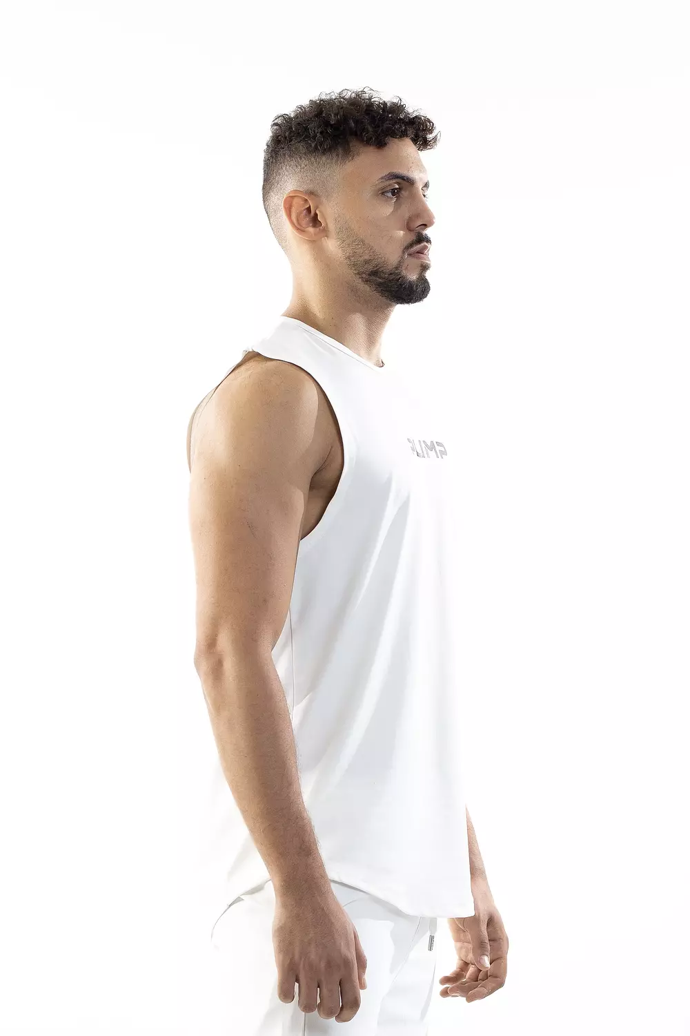 SLEEVELESS TANKTOP - WHITE  hover image