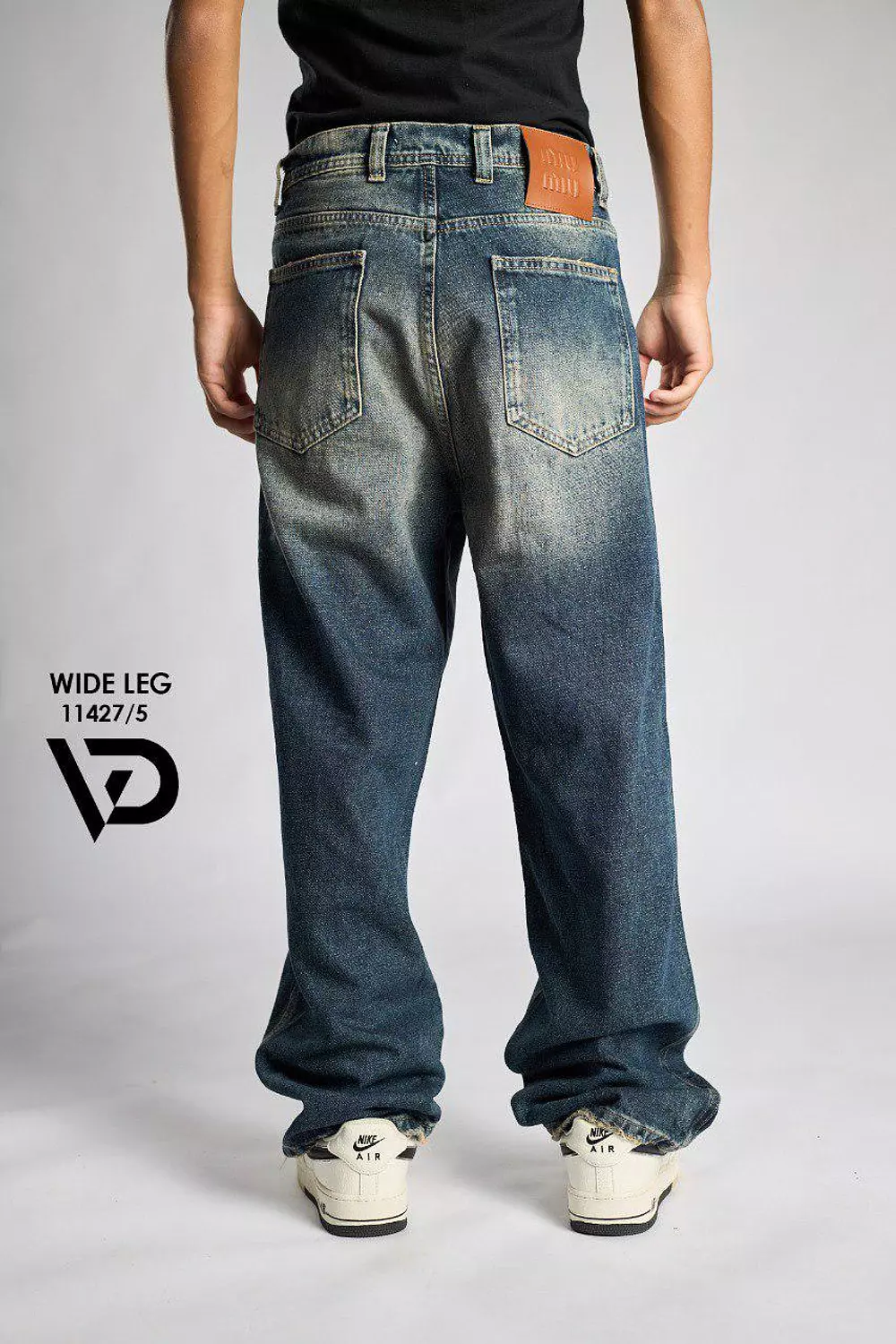 BALENCIAGA RELAXED FIT JEANS / 1290 2