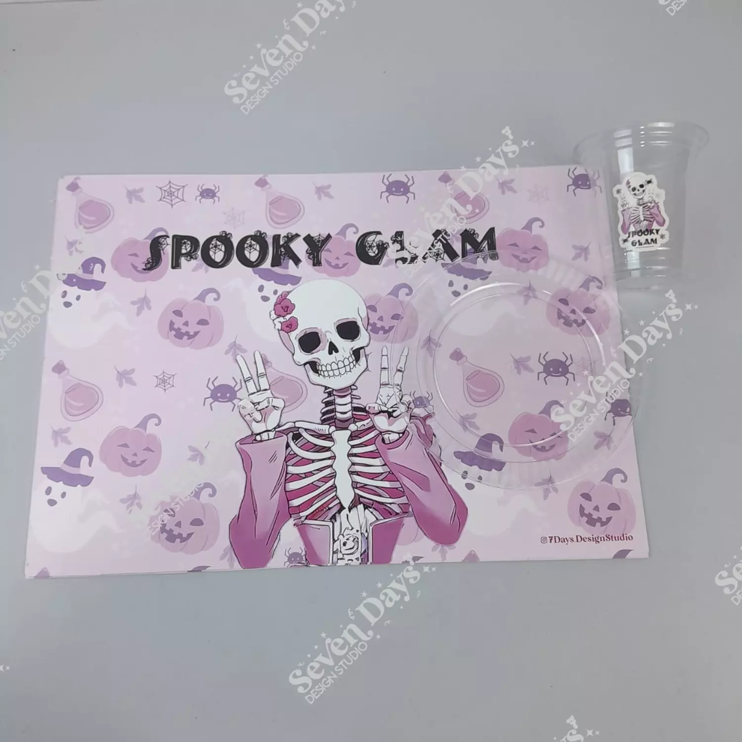 10 Pink Halloween Placemates  image