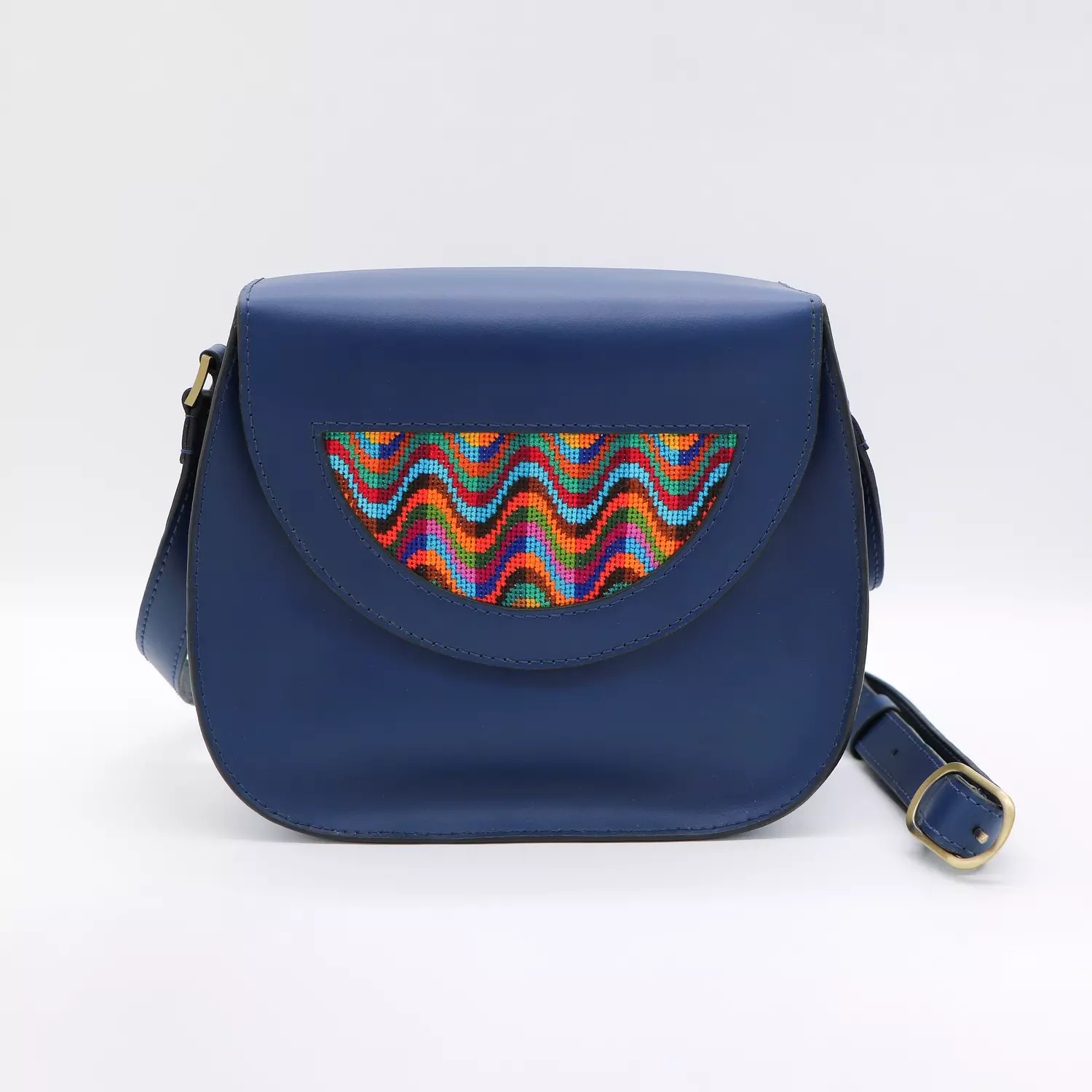 <h1><strong><span style="color: rgb(18, 17, 24)">GENUINE LEATHER BAGS</span></strong></h1>