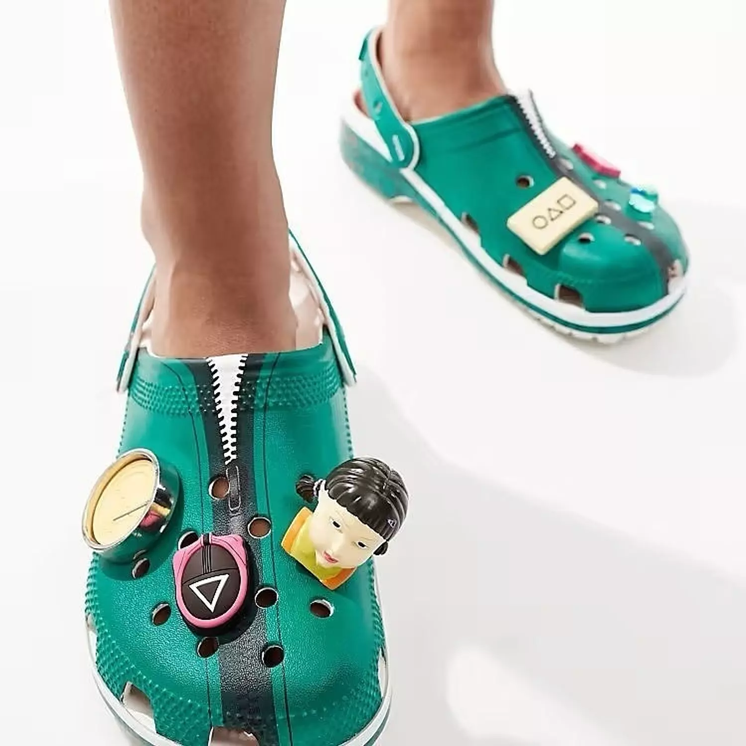 Crocs Classic Clog Squid Game 3